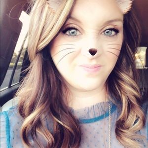 Meet your Posher, Candace